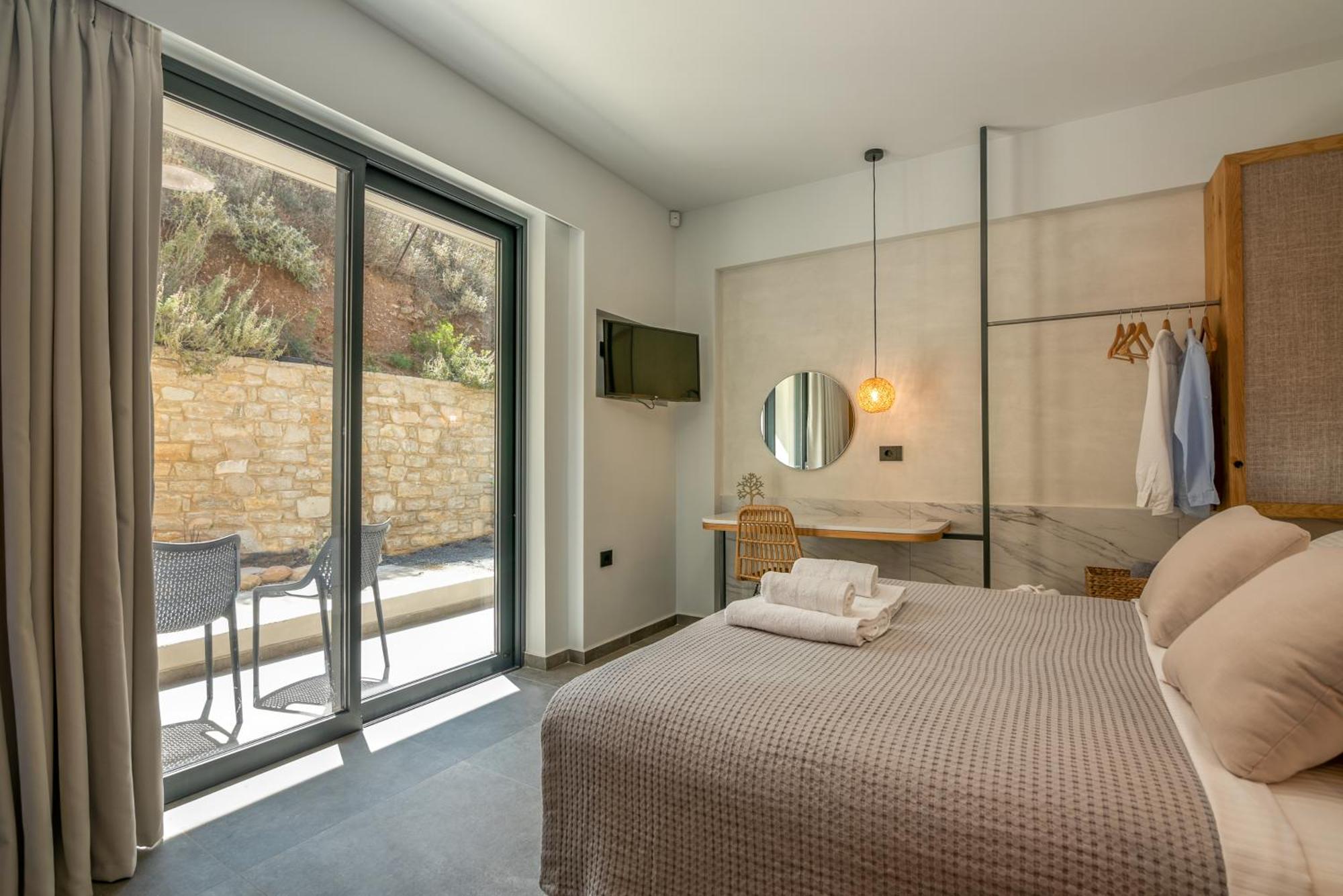 Nusa Retreat - Seaview Luxury Residences * Kíssamos