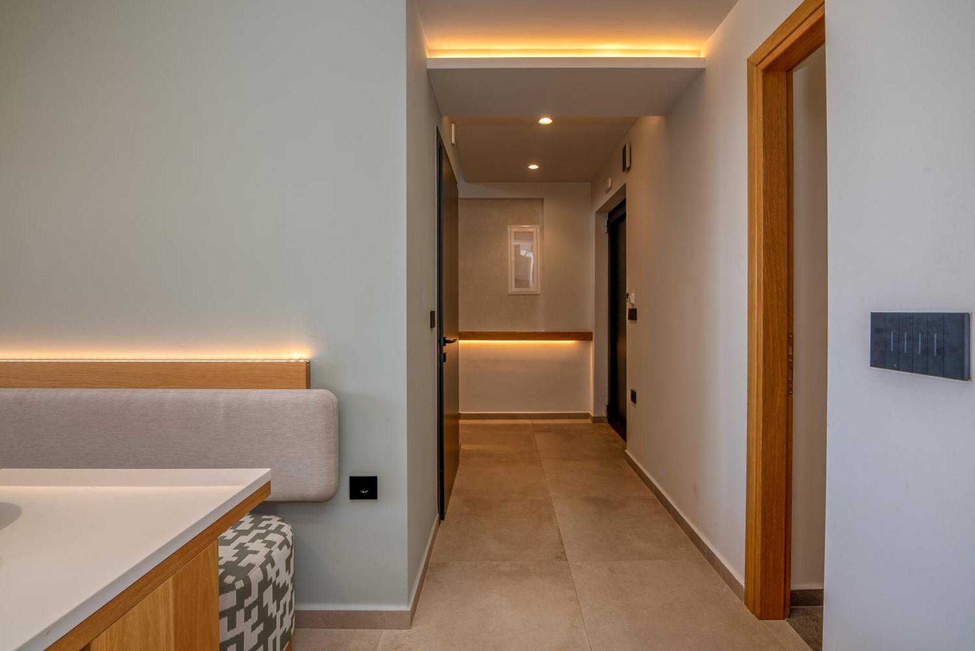 Nusa Retreat - Seaview Luxury Residences *