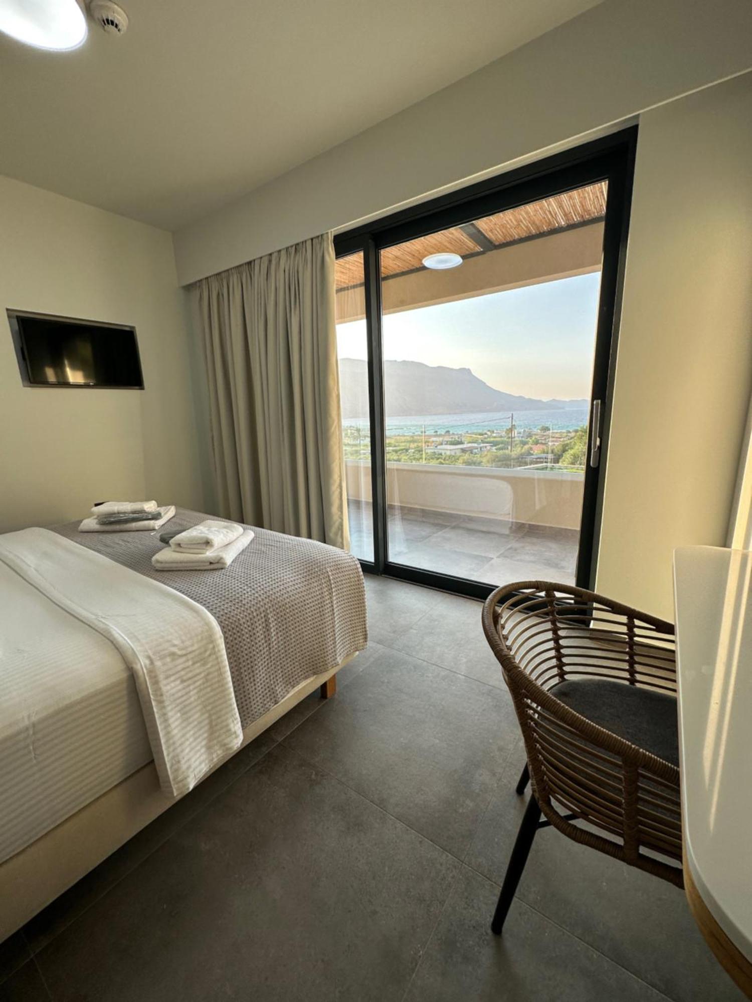 Nusa Retreat - Seaview Luxury Residences Kíssamos